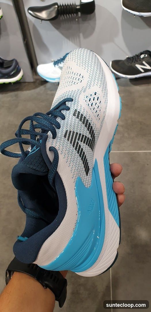 Running Shoe
