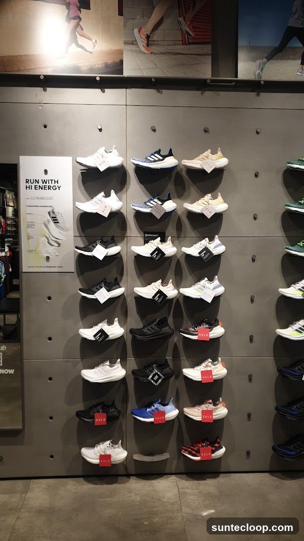 Adidas Ultraboost Display