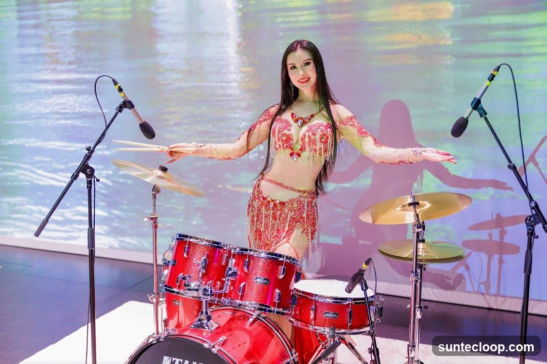 Bellydance Extraordinaire