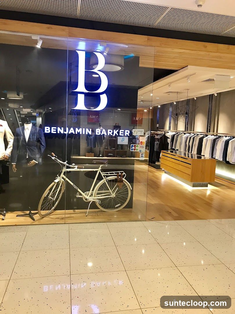 Benjamin Barker, Marina Square