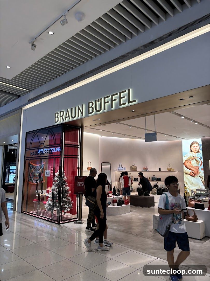 Braun Büffel Suntec City