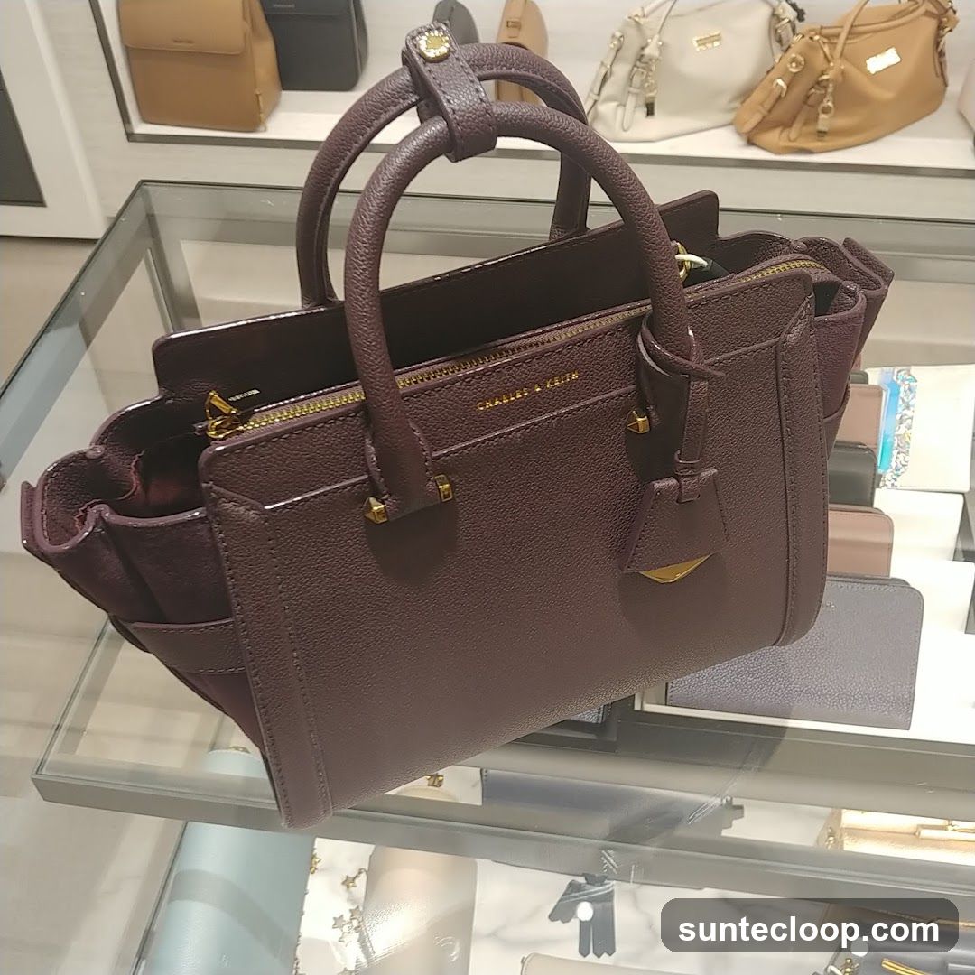 Handbag Display