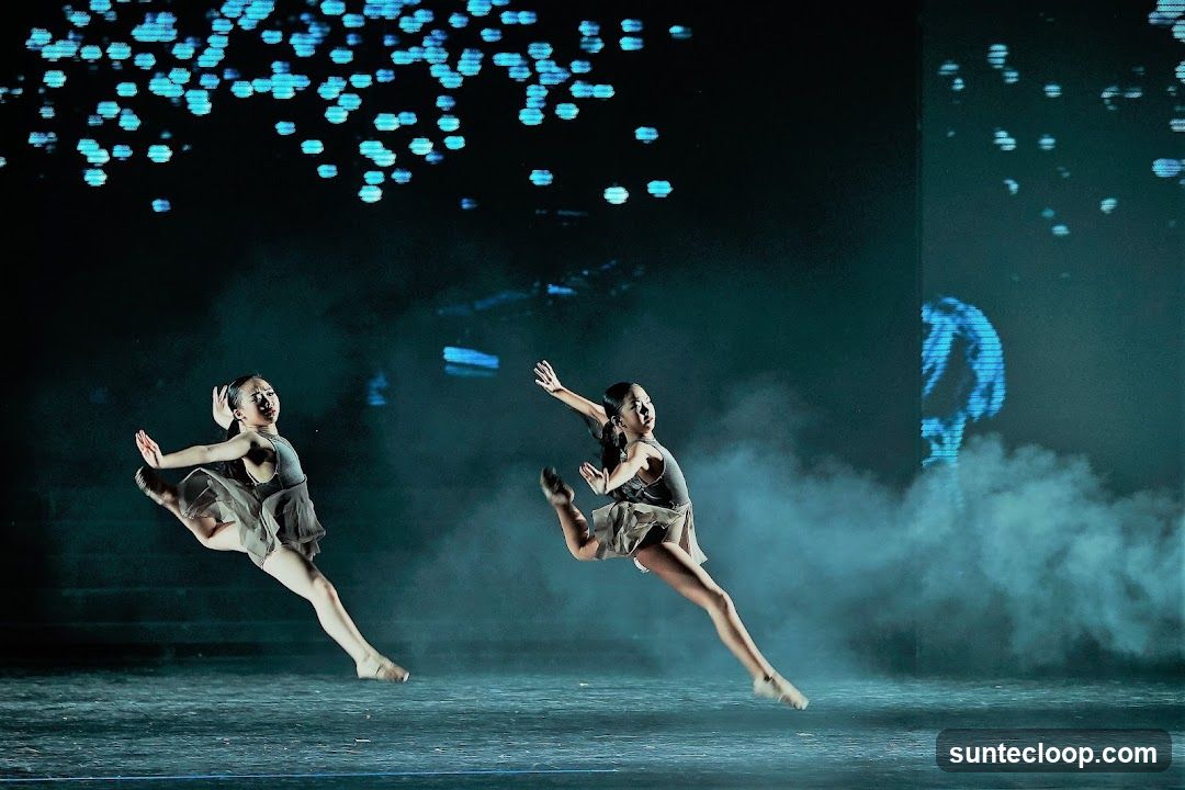 Dance Thrilogy