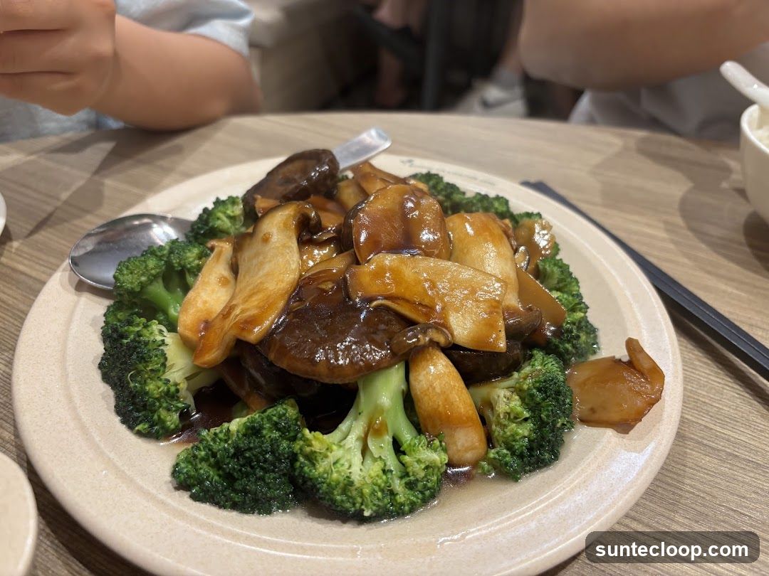 Mushroom and Broccoli Stir-fry
