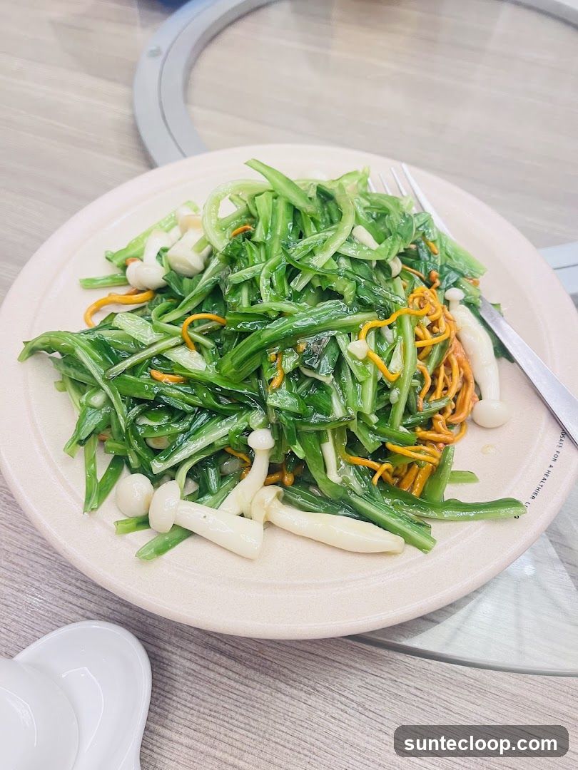 Stir-fried Vegetables with Mushrooms