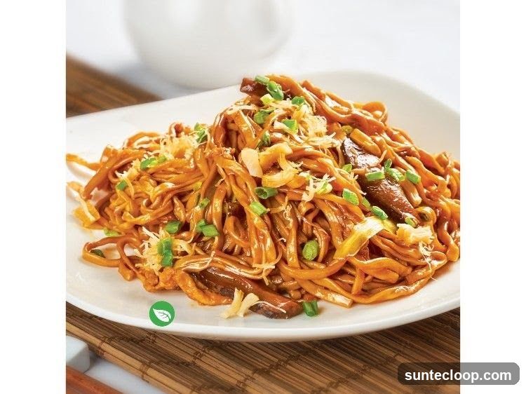 Noodles with Toppings