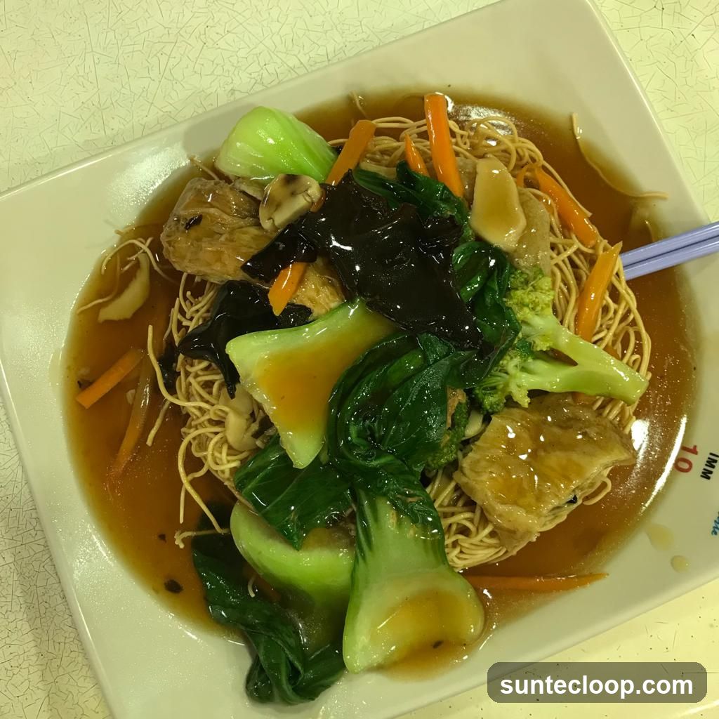 Noodles with Vegetables and Tofu