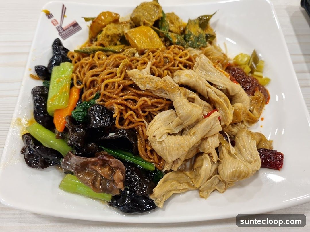 Noodles with Vegetables and Tofu Skin