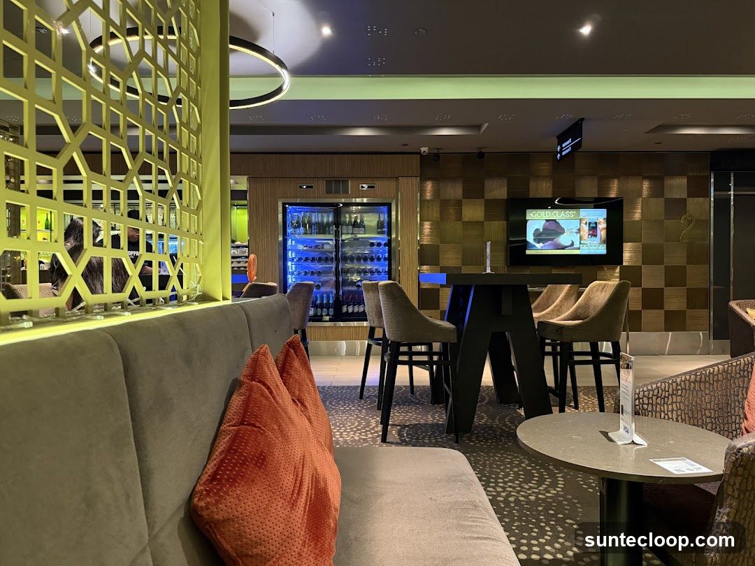 Modern Lounge Area
