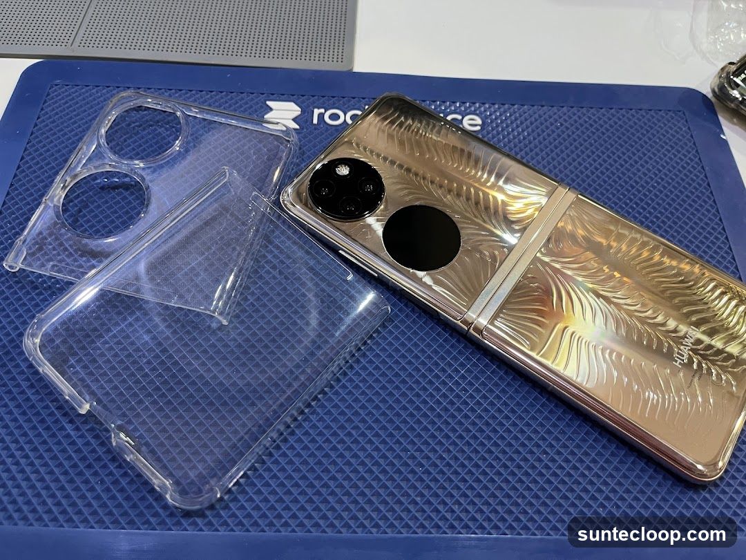 Foldable Phone and Cases