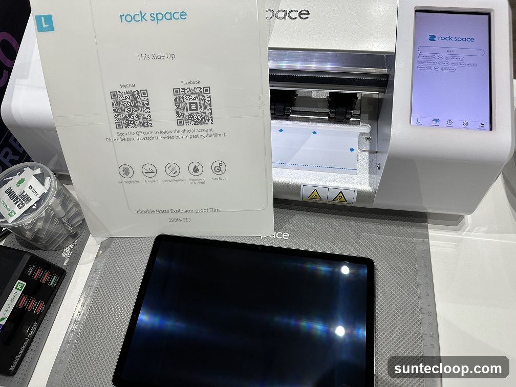 Screen Protector Cutting Machine