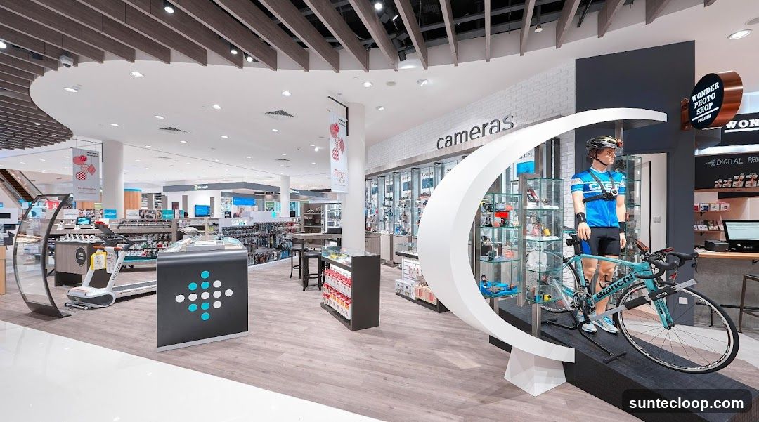 Wonder Photo Shop Interior