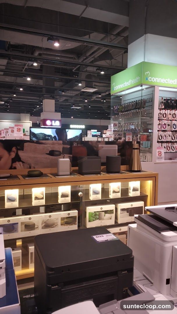 Electronics Store Display
