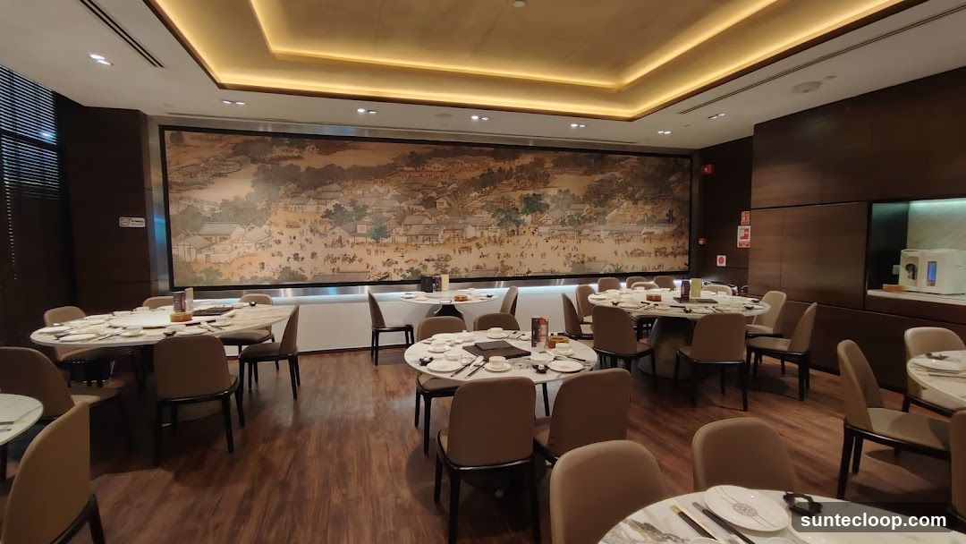 Restaurant Dining Area