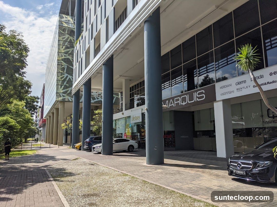 Kartell Singapore Flagship Store by Lifestorey