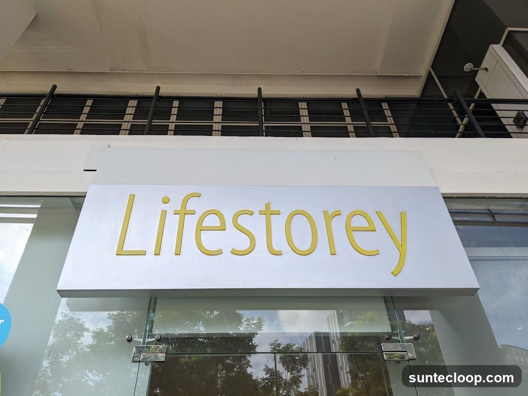 Kartell Singapore Flagship Store by Lifestorey