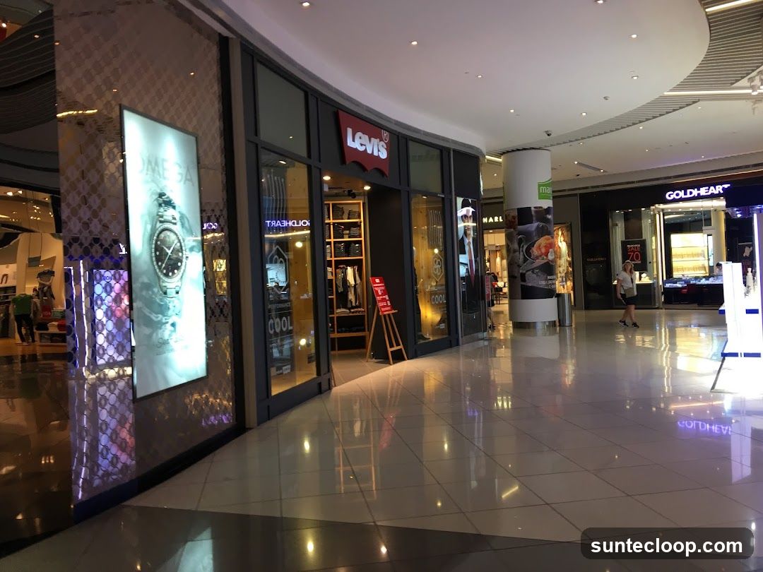 Levi's @ Suntec City Mall