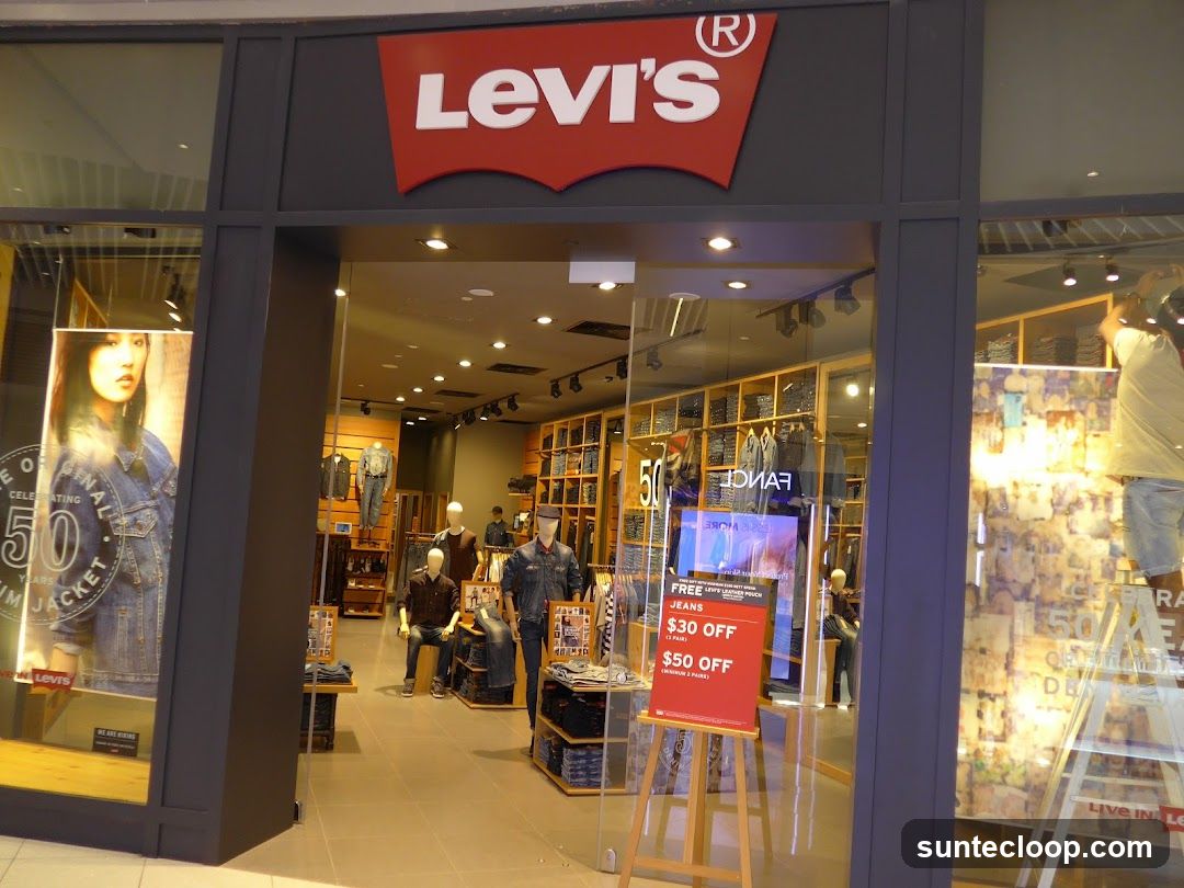 Levi's @ Suntec City Mall