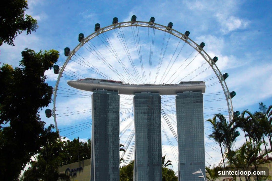 Singapore Flyer and Marina Bay Sands