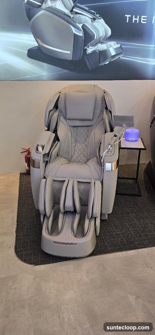Massage Chair Display