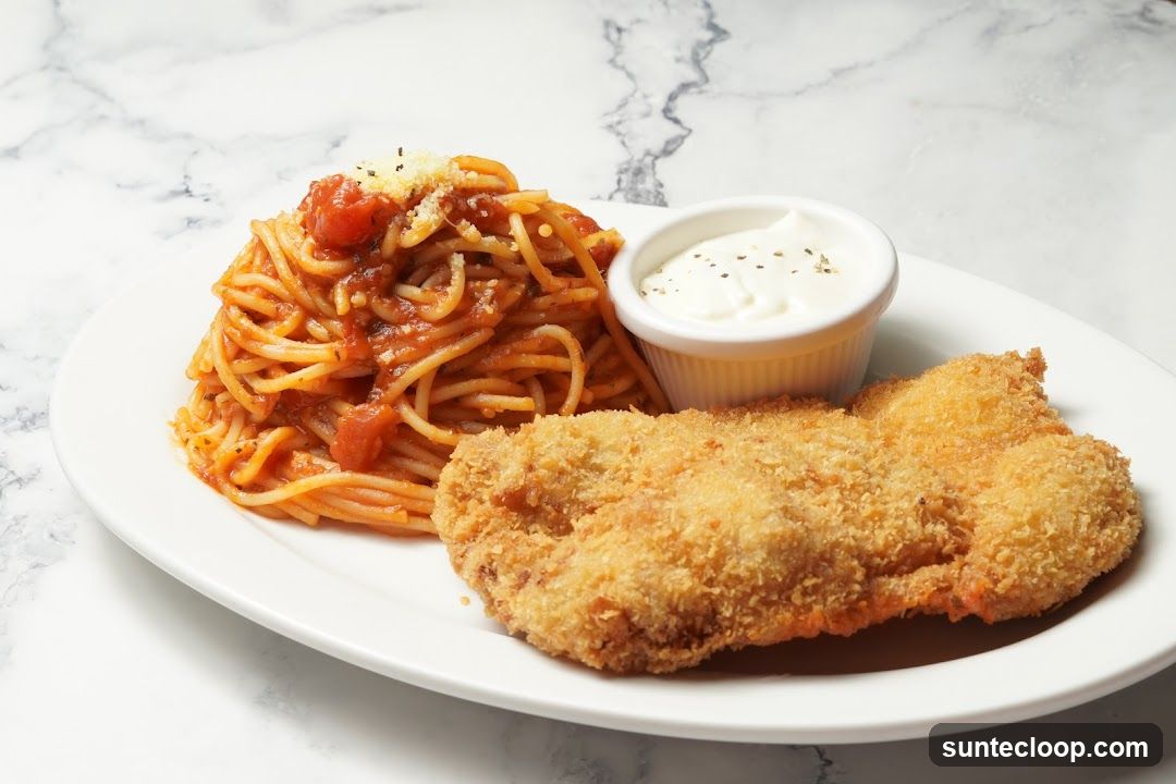 Spaghetti with Fried Chicken and Dip