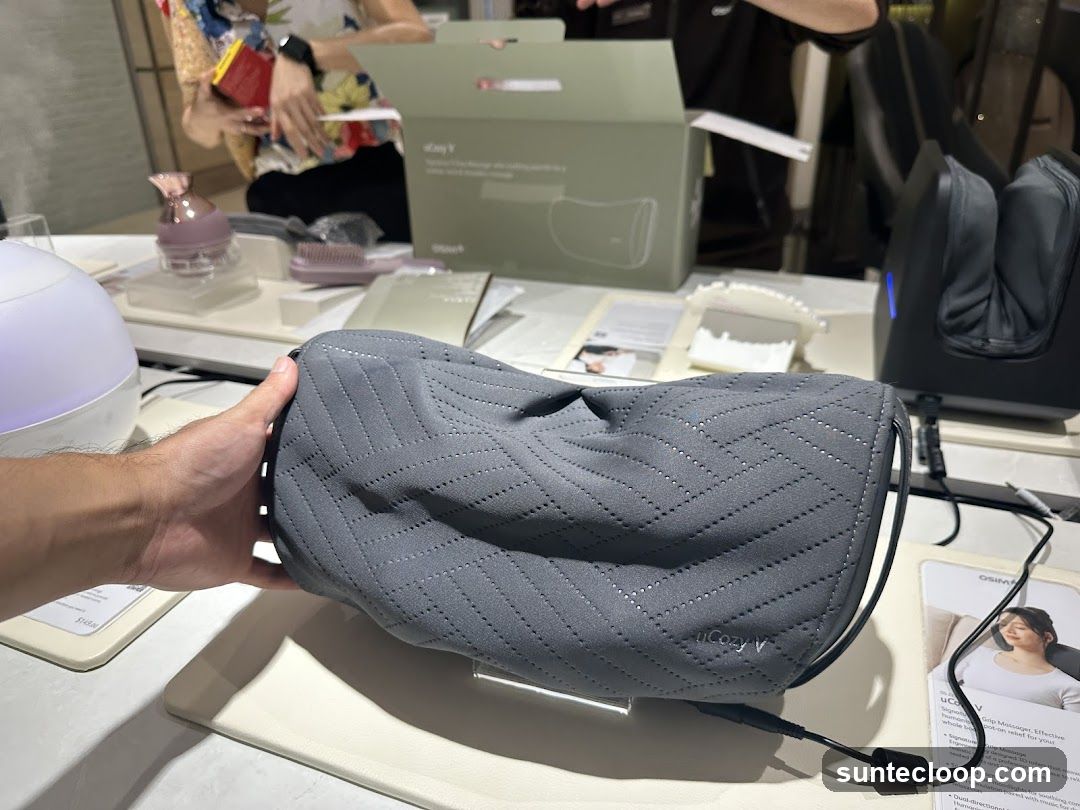 Massage Pillow Display