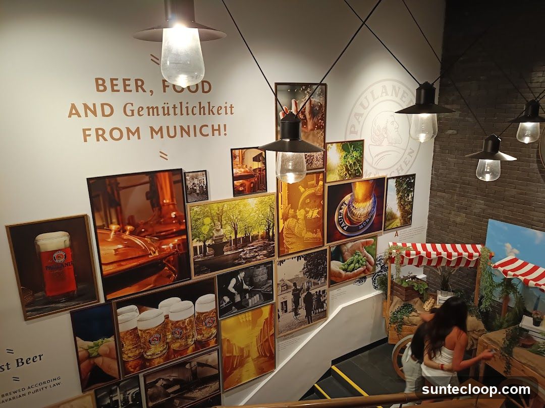 Restaurant Decor