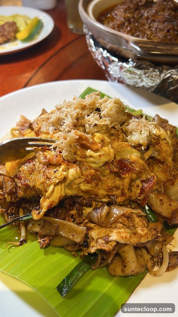 Noodles with Egg and Crab Meat