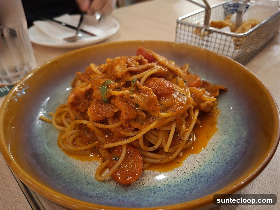 Spaghetti with Tomato Sauce