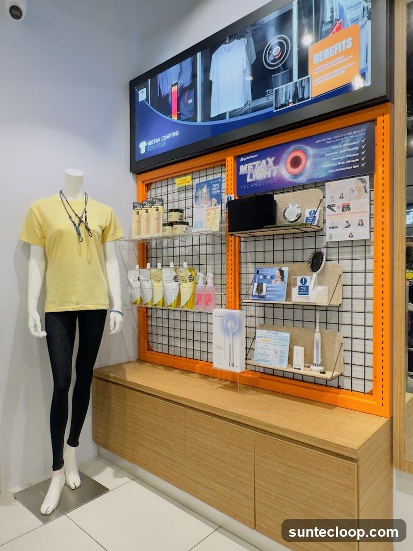 Phiten Store Display