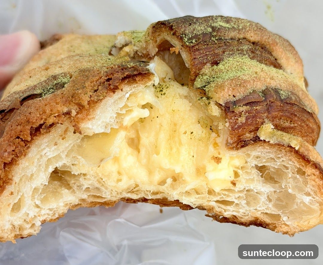 Cream-filled pastry
