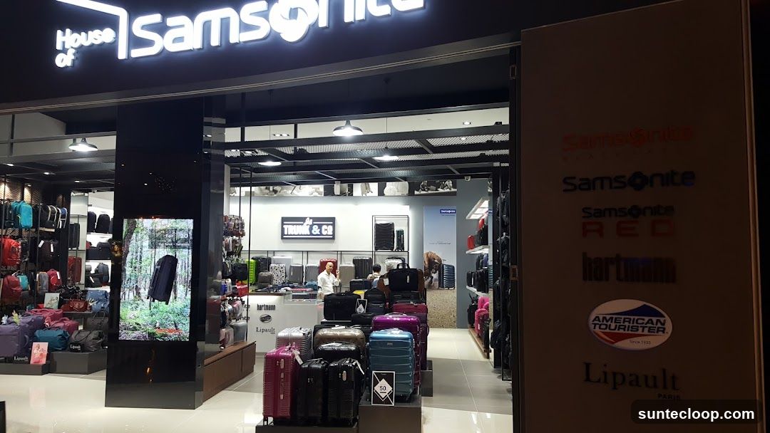 House of Samsonite Storefront
