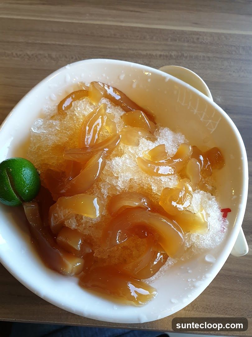Shaved Ice Dessert with Jelly and Lime