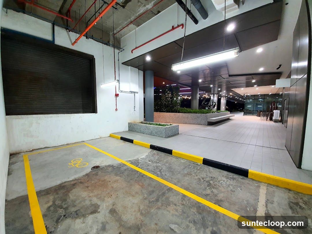 Marina Square Bicycle Stand